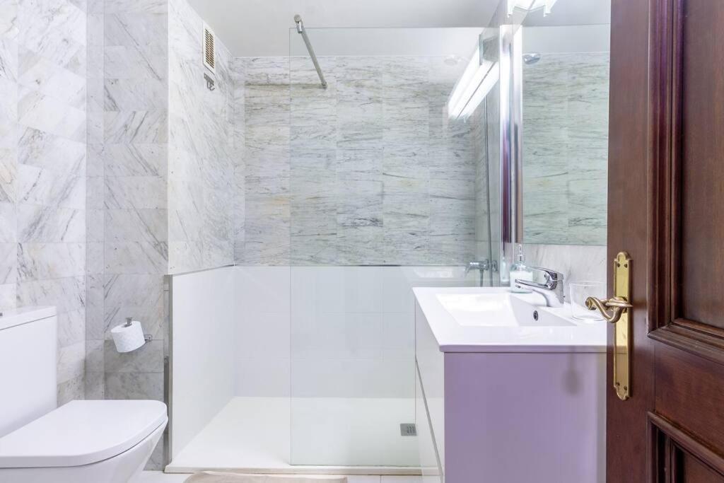 Premium Suite, Puerta Del Sol 비고 외부 사진