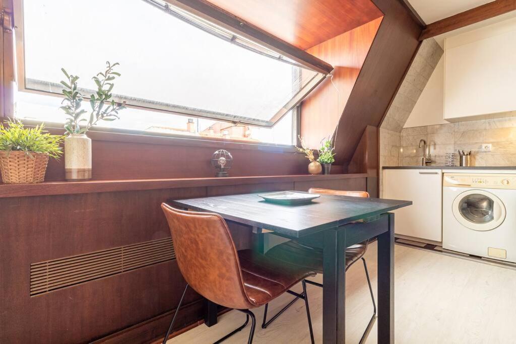 Premium Suite, Puerta Del Sol 비고 외부 사진